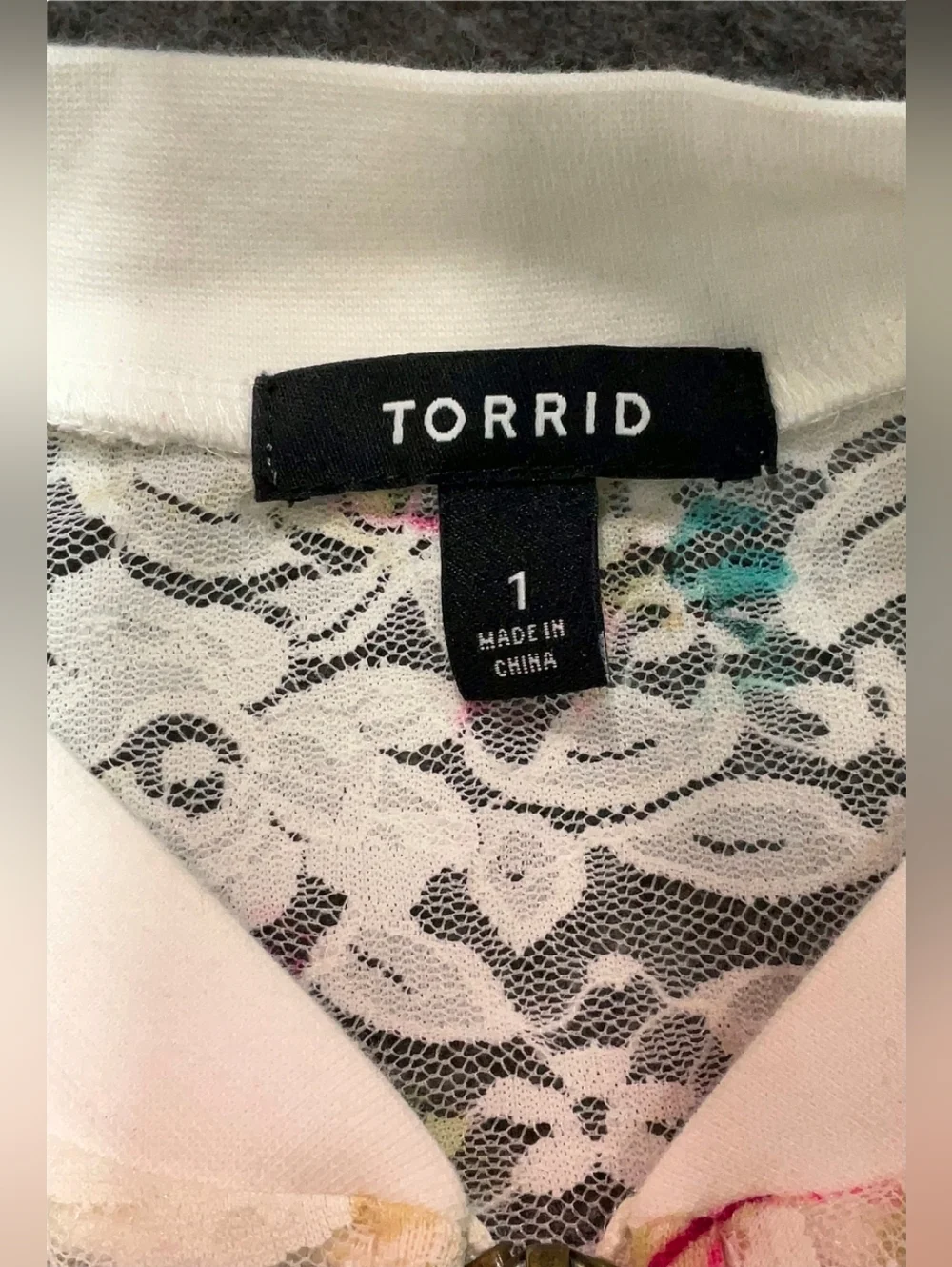 TORRID White Lace ZIP UP Floral Bomber Jacket with Pink & Teal Accents NICE 👀 - Picture 3 of 3